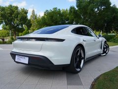 Porsche Taycan - ფოტო 18