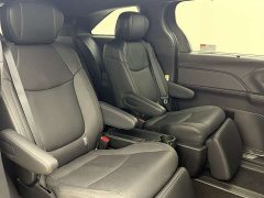 Toyota Sienna 2.5L Hybrid AWD Premium - ფოტო 6