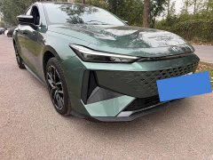 Changan UNI-V 1.5T Premium - ფოტო 3