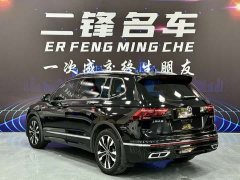 Volkswagen Tiguan L 330TSI Automatic FWD R-Line Comfort Edition - photo 6