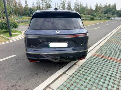 NIO ES8 Six-Seat Executive Signature Edition - ფოტო 4