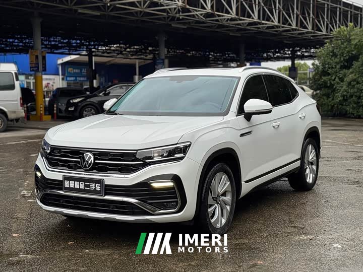Volkswagen Taos X 330TSI FWD Luxury Smart Connected Edition