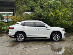 Volkswagen Taos X 330TSI FWD Luxury Smart Connected Edition - фото 4