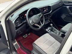Volkswagen Taos X 330TSI FWD Luxury Smart Connected Edition - фото 8