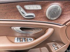 Mercedes-Benz E-Class New Energy Facelift E 350 e L Plug-in Hybrid Sedan - ფოტო 5
