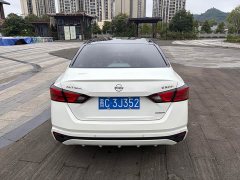 Nissan Teana 2.0L XL Upper AD1 Intelligent Navigation Edition - ფოტო 4