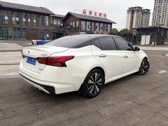 Nissan Teana 2.0L XL Upper AD1 Intelligent Navigation Edition - ფოტო 5