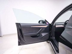 Tesla Model 3 Rear-Wheel Drive - ფოტო 18