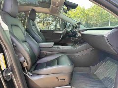 Tesla Model Y Rear-Wheel Drive - ფოტო 10