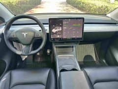Tesla Model Y Rear-Wheel Drive - ფოტო 8