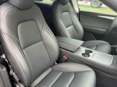 Tesla Model Y Rear-Wheel Drive - ფოტო 11