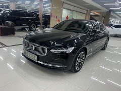 Volvo S90 B5 Intelligent Luxury Edition - фото 1