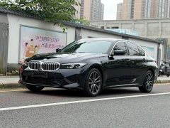 BMW 3 Series 320Li M Sport Package - фото 1