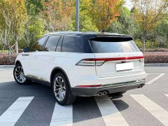 Lincoln Aviator 3.0T V6 AWD Executive - ფოტო 11