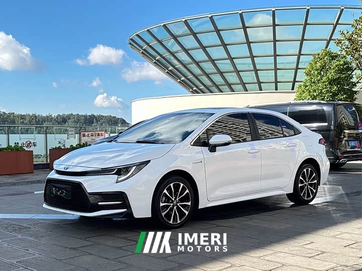Toyota Corolla Hybrid 1.8H E-CVT Sport - ავტომობილი ჩინეთიდან