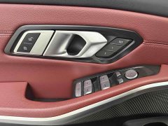 BMW 3 Series 320Li M Sport Package - ფოტო 16