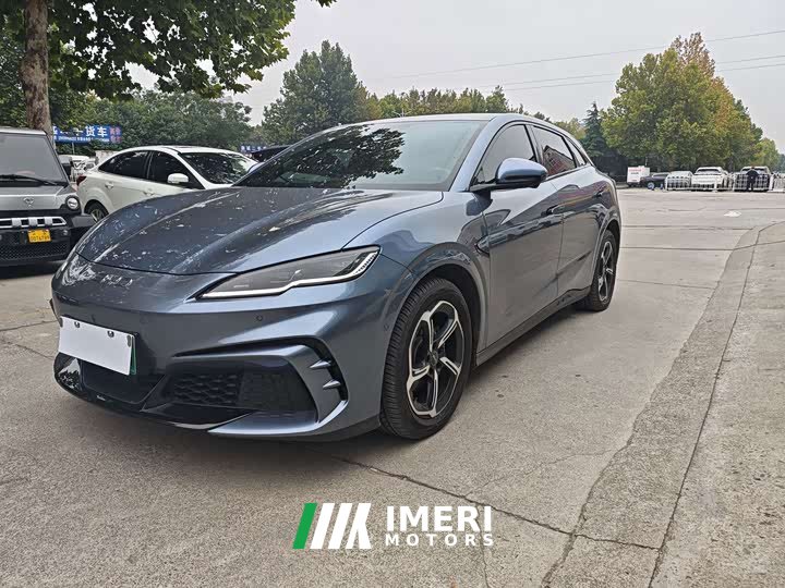 BYD Seal 06GT 605 Hot Wave Edition - автомобиль из Китая
