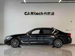 BMW 5 Series 525Li M Sport Package - ფოტო 9