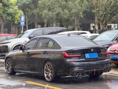BMW 3 Series 330Li xDrive M Sport Night Edition Package - фото 3