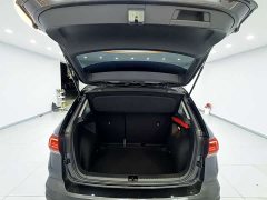 Volkswagen Touareg 280TSI FWD Luxury Edition - photo 7
