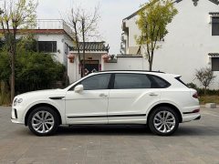 Bentley Bentayga 4.0T V8 Long Wheelbase - фото 12