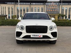 Bentley Bentayga 4.0T V8 Long Wheelbase - фото 2