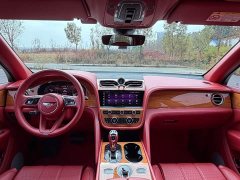Bentley Bentayga 4.0T V8 Long Wheelbase - фото 3