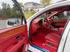 Bentley Bentayga 4.0T V8 Long Wheelbase - фото 5