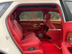 Bentley Bentayga 4.0T V8 Long Wheelbase - фото 9