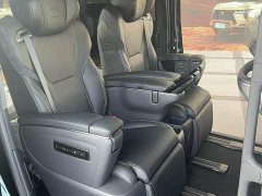 Lexus LM 500h Six-Seat Premium Edition - фото 8