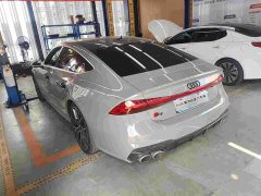 Audi S7 2.9 TFSI quattro - ფოტო 2