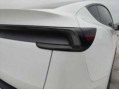 Tesla Model Y Rear-Wheel Drive - фото 14