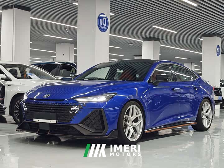 Changan UNI-V 1.5T Sport Edition - автомобиль из Китая