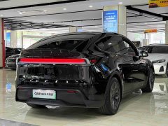 Tesla Model Y L Long Range All-Wheel Drive - photo 5