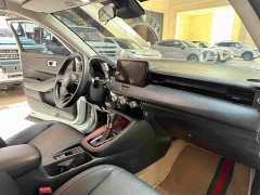 Honda Vezel 1.5L CVT Luxury - ფოტო 9