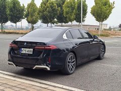 BMW i5 eDrive 35L Luxury Package - photo 7