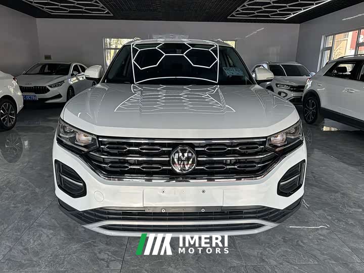 Volkswagen Taos 280TSI FWD Luxury Smart Connected Edition - автомобиль из Китая