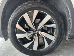 Volkswagen Taos 280TSI FWD Luxury Smart Connected Edition - фото 15