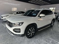 Volkswagen Taos 280TSI FWD Luxury Smart Connected Edition - фото 2