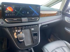 FAW Red Flag HQ9 PHEV 2.0T AWD Luxury - ფოტო 10