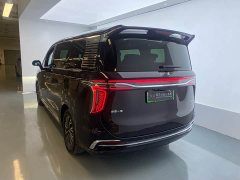 FAW Red Flag HQ9 PHEV 2.0T AWD Luxury - ფოტო 13