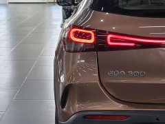 Mercedes-Benz EQA 300 4MATIC Launch Edition - ფოტო 10