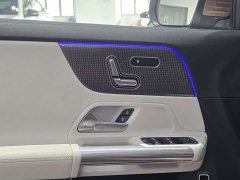 Mercedes-Benz EQA 300 4MATIC Launch Edition - ფოტო 6