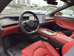 Xiaomi SU7 Rear-Wheel Drive Long Range Smart Driving Edition - фото 11