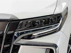 Toyota Alphard Hybrid 2.5L Premium Edition - photo 4
