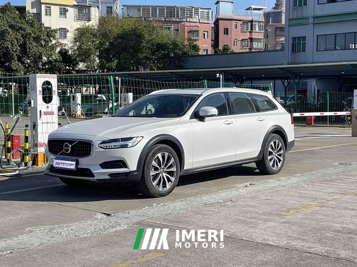 Volvo V90 Cross Country B5 AWD Intelligent Remote Edition - автомобиль из Китая