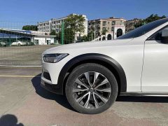 Volvo V90 Cross Country B5 AWD Intelligent Remote Edition - фото 4