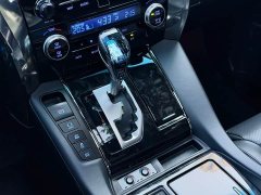 Toyota Vellfire Crown Hybrid 2.5L HV Luxury Edition - ფოტო 14