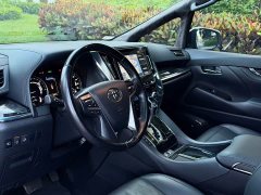 Toyota Vellfire Crown Hybrid 2.5L HV Luxury Edition - ფოტო 9