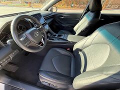 Toyota Avalon 2.0L XLE Premium Edition - ფოტო 4